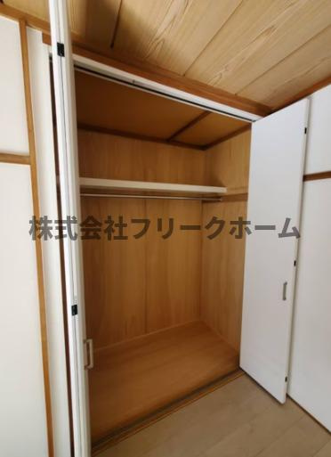 三鷹市上連雀２丁目のアパートの収納