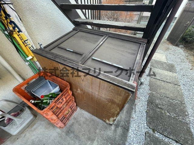 三鷹市上連雀２丁目のアパートのその他共用部分