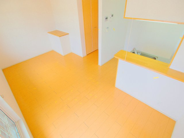 ノーブル　川内　Ⅲ番館の居間・リビング