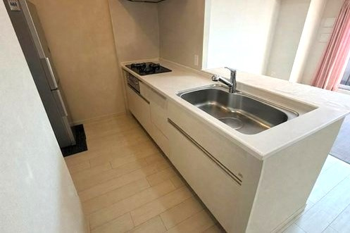 エスリード城東中央　8階のキッチン