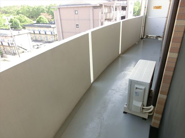 パークビレッジ松代のバルコニー