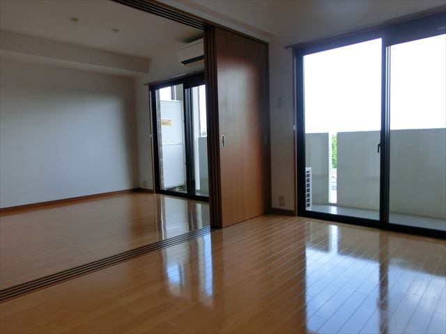 パークビレッジ松代の洋室