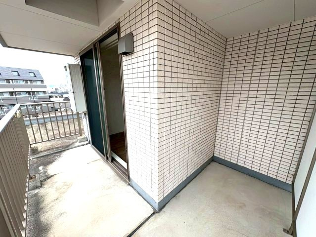 アベニュー藤井寺のバルコニー