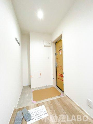 フジパレス今川公園東V番館の玄関