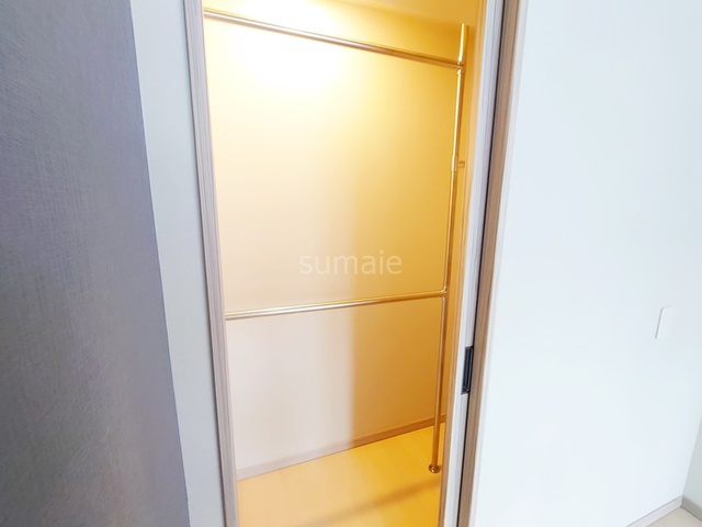 ブレシア東十条レジデンスの収納|ウォークインクローゼットです☆