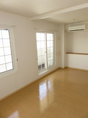 【居間・リビング】 | サン・パティーク・リベールⅢ