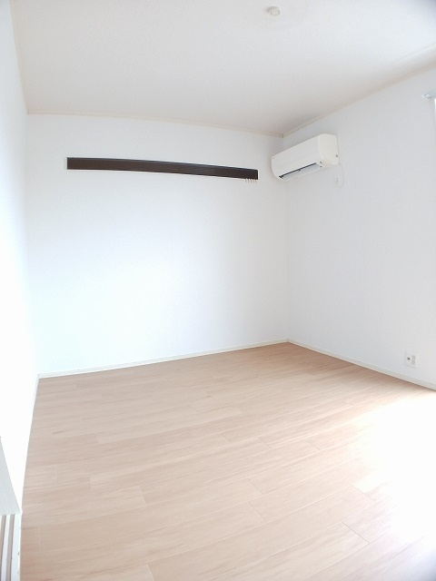 ｒｏｏｍ．三々五々　Ａの居間・リビング|居室・リビング