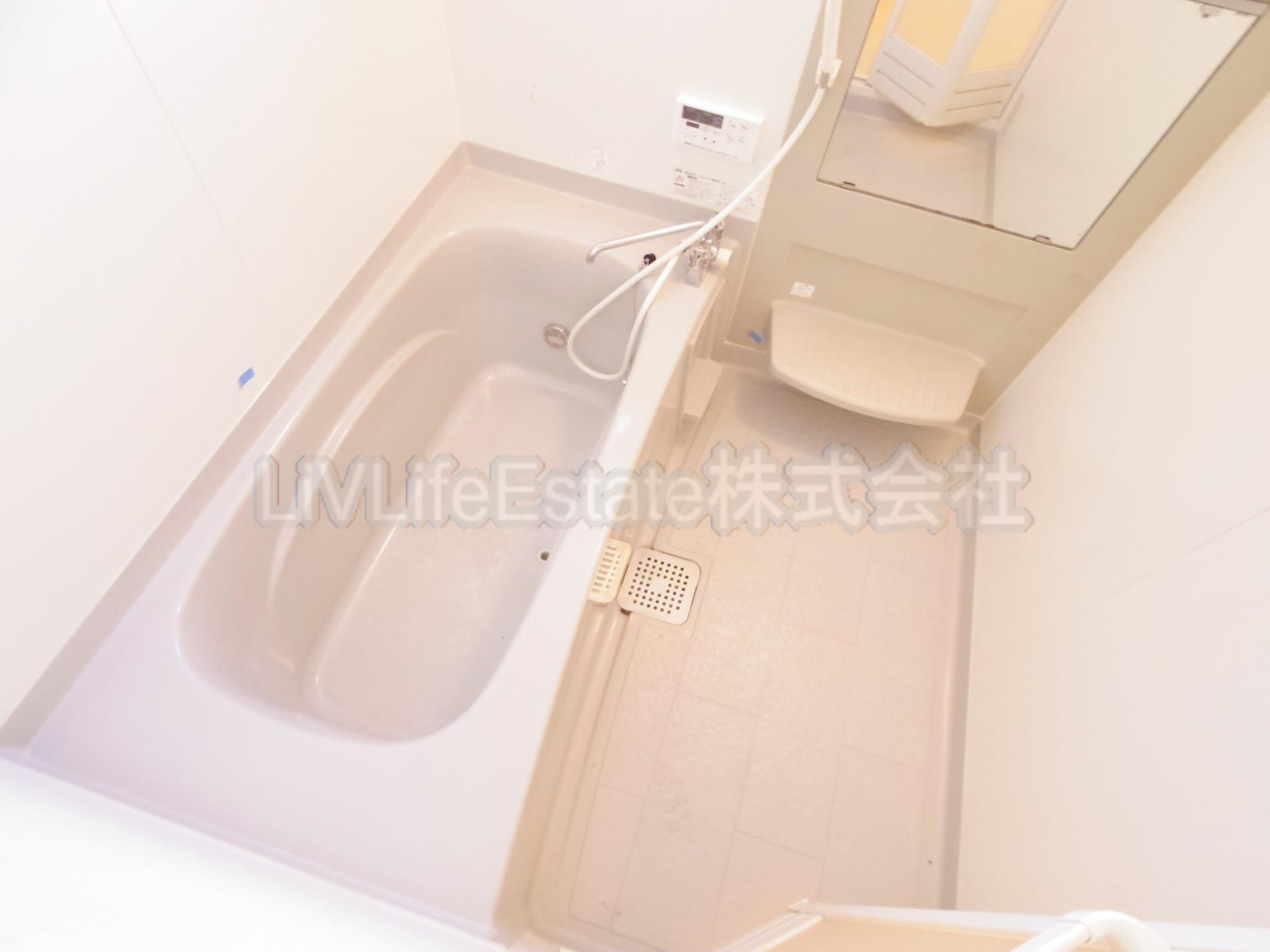 ＣＲＡＤＬＥ　B棟の浴室