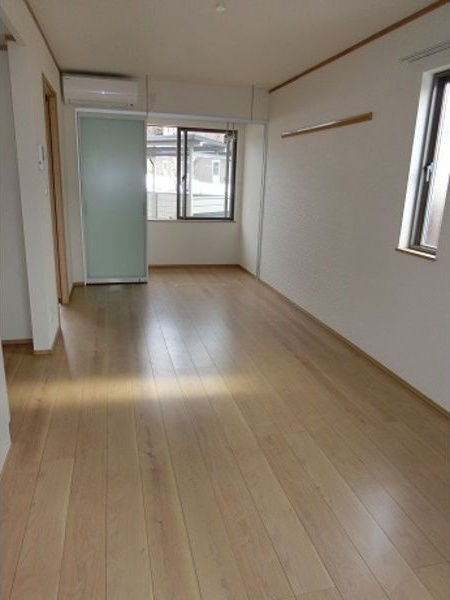 グランドソレイユ幸の居間・リビング