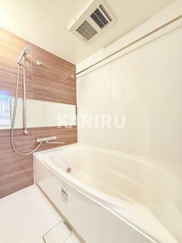 スプランディッド本町グランの浴室