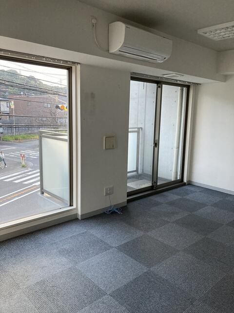 Ｆ．Ｈ．Ｄビルの寝室