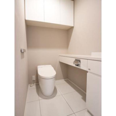 【トイレ】 | ジオ南青山 | ※写真は同タイプ住戸です。