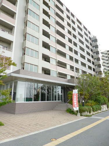 福岡市東区香椎照葉４丁目の賃貸マンションの外観