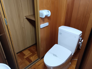 シンプルで使いやすいトイレです