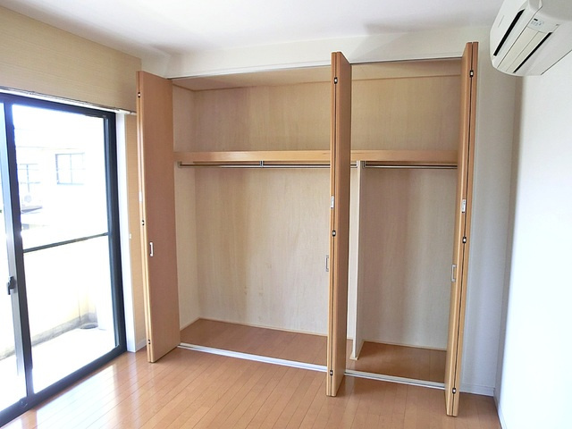 アンボワーズの収納|洋室には壁一面の収納があります！