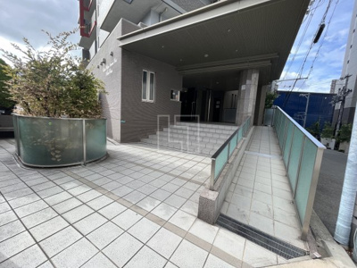 【エントランス】 | エステムプラザ難波WESTリバークロス | エステムプラザ難波WESTリバークロス　エントランス