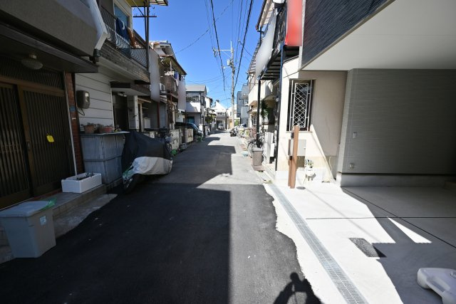 尼崎市大庄北5丁目新築一戸建ての前面道路含む現地写真|前面道路幅員：4.35ｍ