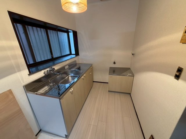 コンパクトなキッチンで掃除もラクラク