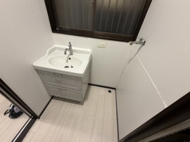 コンパクトで使いやすい洗面所