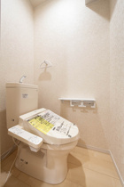 落ち着いたトイレです