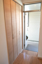 玄関（室内側）