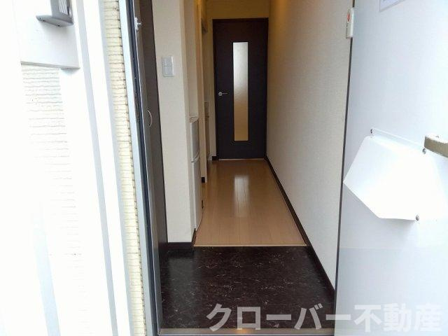 レオネクストグランデ　セコンドの玄関