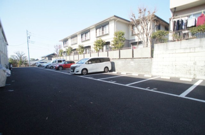 【駐車場】 | リブリ・白楽SDN