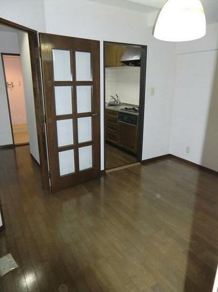 ラルゴ蕨の内装