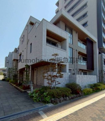 サニーコートティアラ