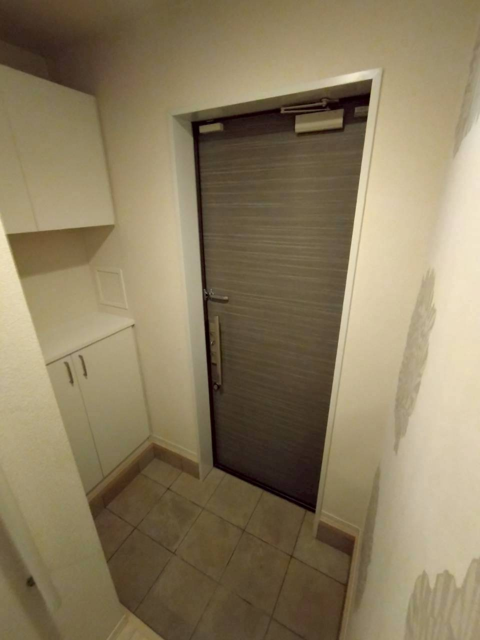 サニーコートティアラの玄関