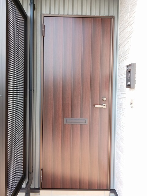 ハリーズコートＣの玄関|玄関