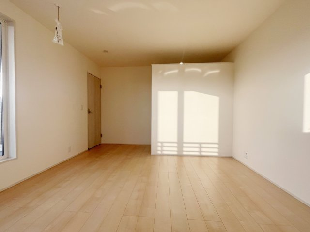 新築戸建・新築建売　福島市蓬莱6丁目第2　蓬莱東小・蓬莱中の洋室|ウォークインクローゼット付きなのでお部屋をすっきり広く使えます！