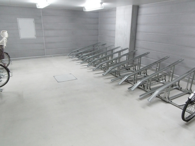 プラウド王子本町ディアージュのその他共用部分|駐輪場も広々です！