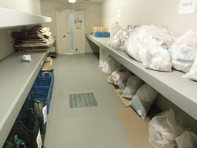 プラウド王子本町ディアージュのその他共用部分|ゴミ置き場もあり便利です！