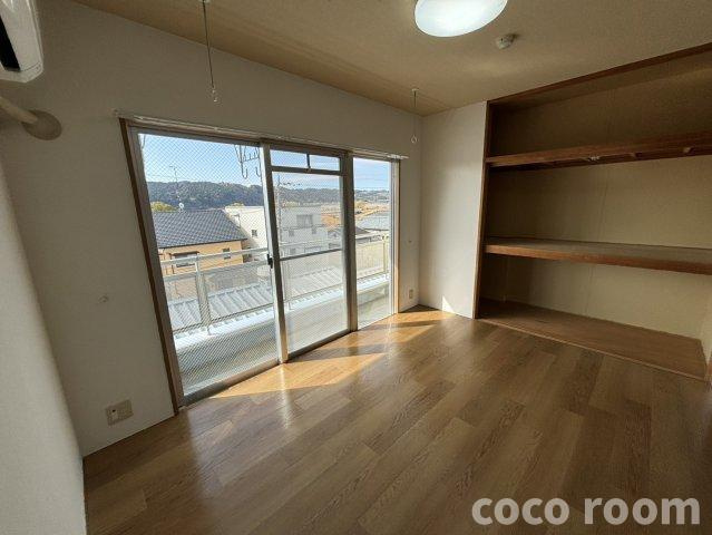 蓬莱ビルの居間・リビング