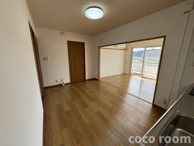 蓬莱ビルの洋室