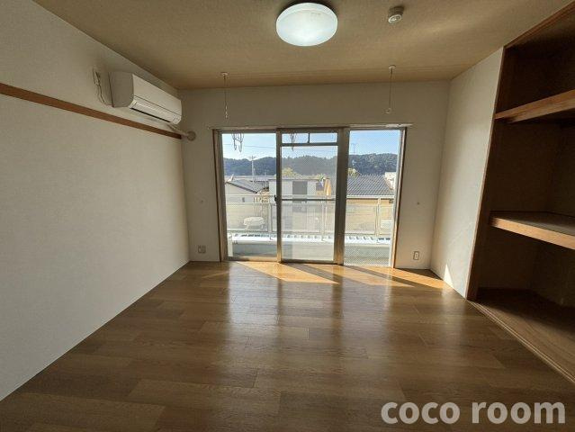 蓬莱ビルの居間・リビング