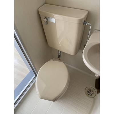 【トイレ】 | 東和マンション | トイレです
