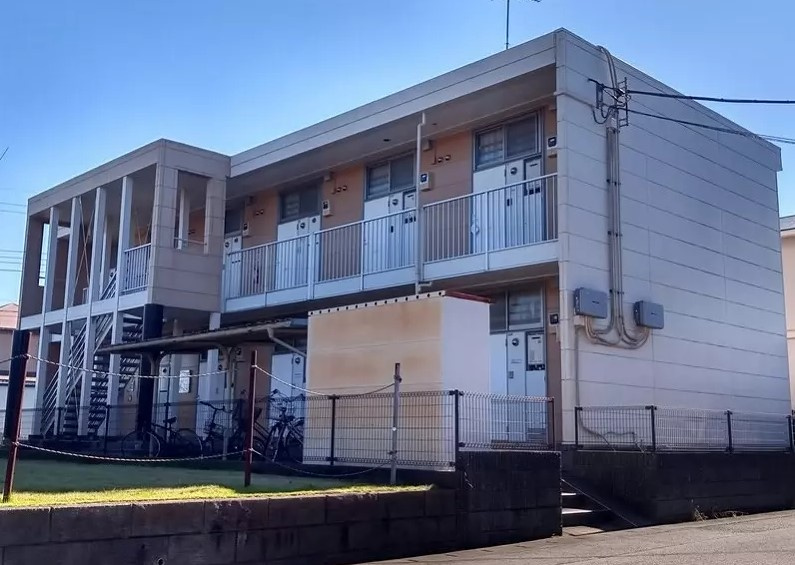 レオパレススプリングＡの外観