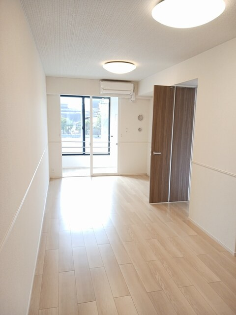 ハリーズコートＡの居間・リビング|居室・リビング