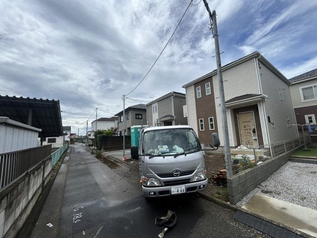 新築　前橋市南町2丁目　Heartful　Town　A号棟の前面道路含む現地写真|現地写真　東側接道幅員約4ｍ