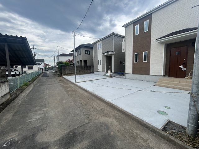 新築　前橋市南町2丁目　Heartful　Town　A号棟の前面道路含む現地写真|現地写真　東側接道幅員約4ｍ