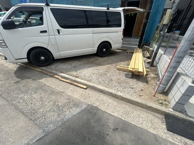 新築　前橋市南町2丁目　Heartful　Town　A号棟の駐車場|現地写真　駐車スペースは並列2台分可能です！
