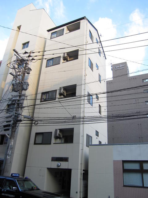 トルナーレ美野島