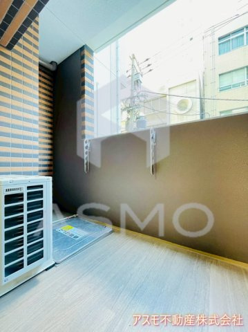 【バルコニー】