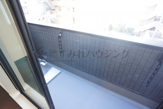 ラ・フォルム宝塚栄町のバルコニー|参考、同建物・反転間取りの号室