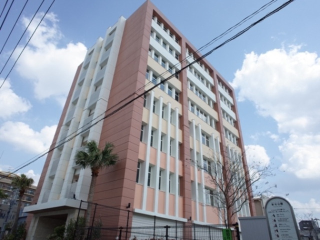 THE APARTMENT HAKATAの外観