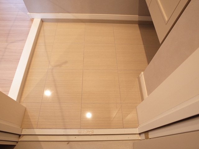 THE APARTMENT HAKATAの玄関