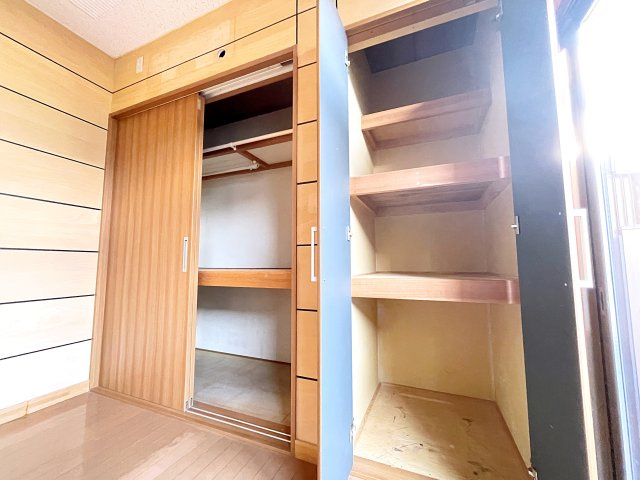 郡山市安積町笹川　事務所兼平屋住宅　安積第三小・安積第二中の収納