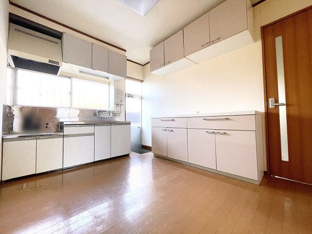 郡山市安積町笹川　事務所兼平屋住宅　安積第三小・安積第二中のキッチン